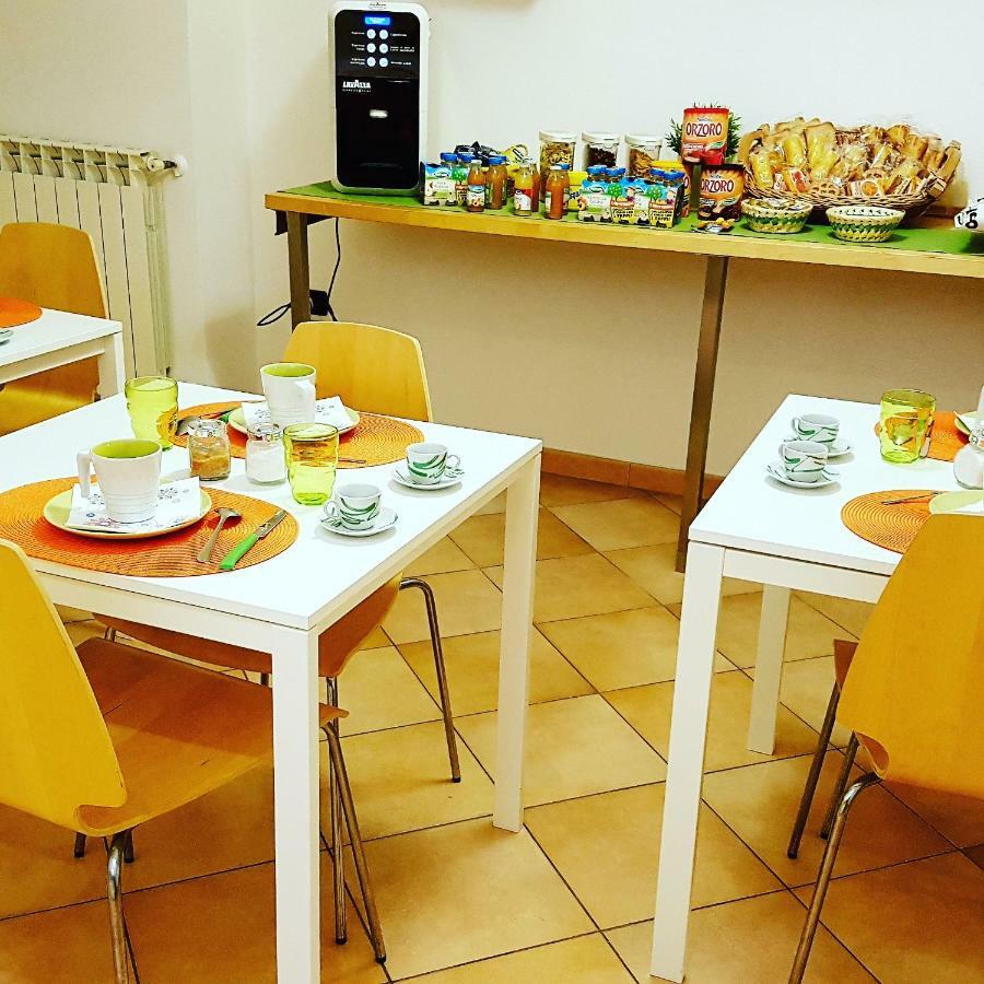 Zevi Home ซาแลร์โน ภายนอก รูปภาพ